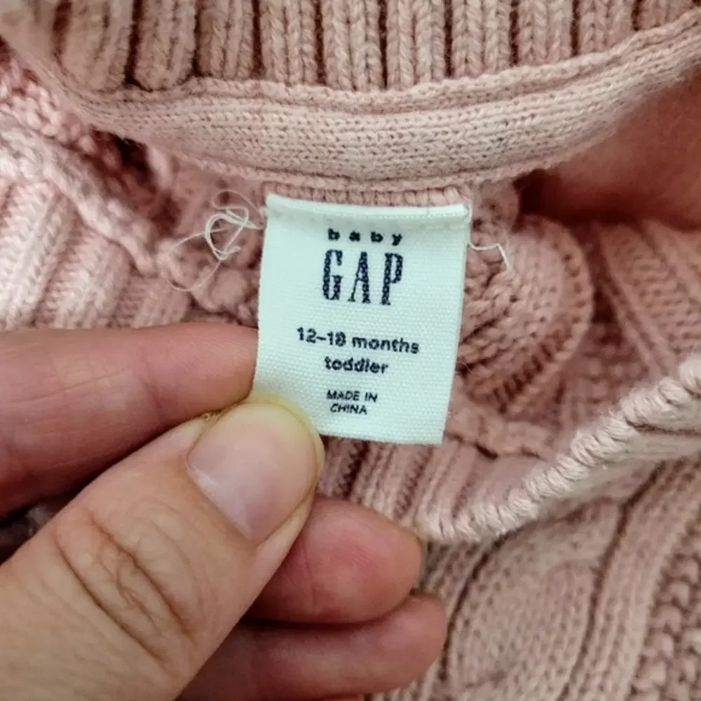 Baby Gap Cable Knit Crewneck Pullover‎ Sweater, Pink Standard, Size 12-18 months